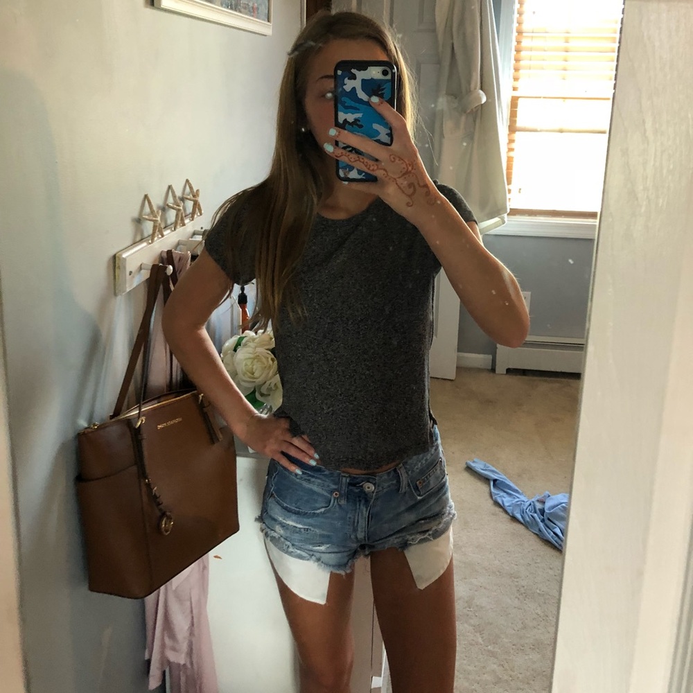Soft Cropped Short Sleeve Tee